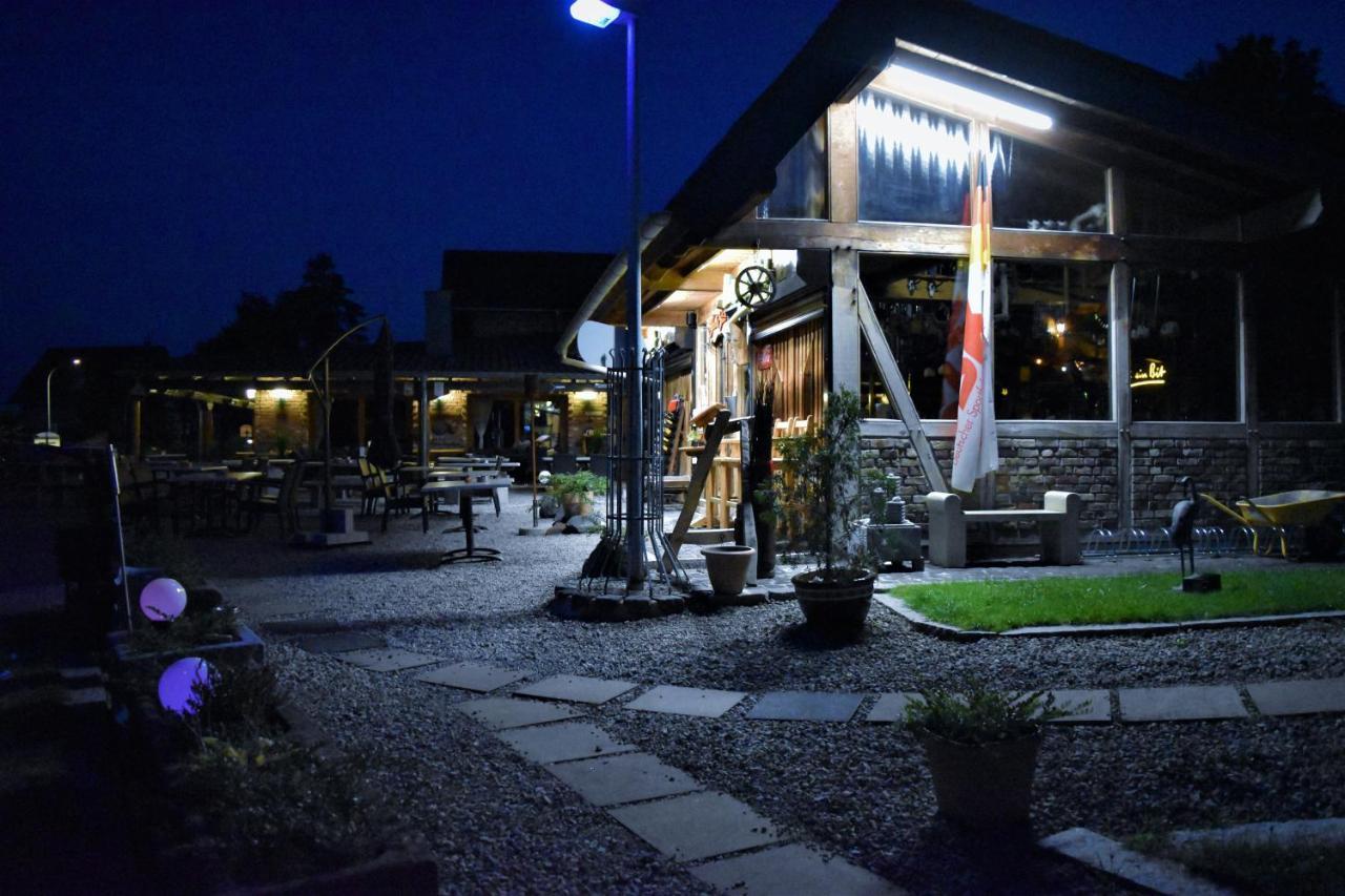 Domizil Hotel Bei Welter Nideggen Kreuzau Eksteriør billede